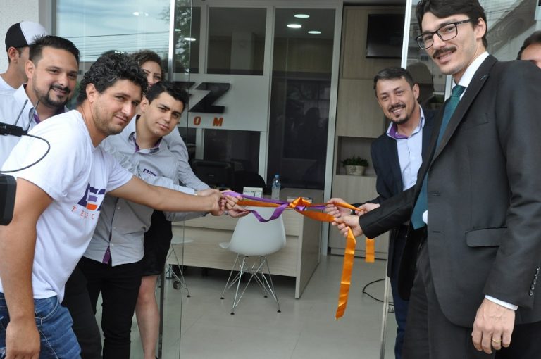 Dez Telecom Inaugura novas instalações