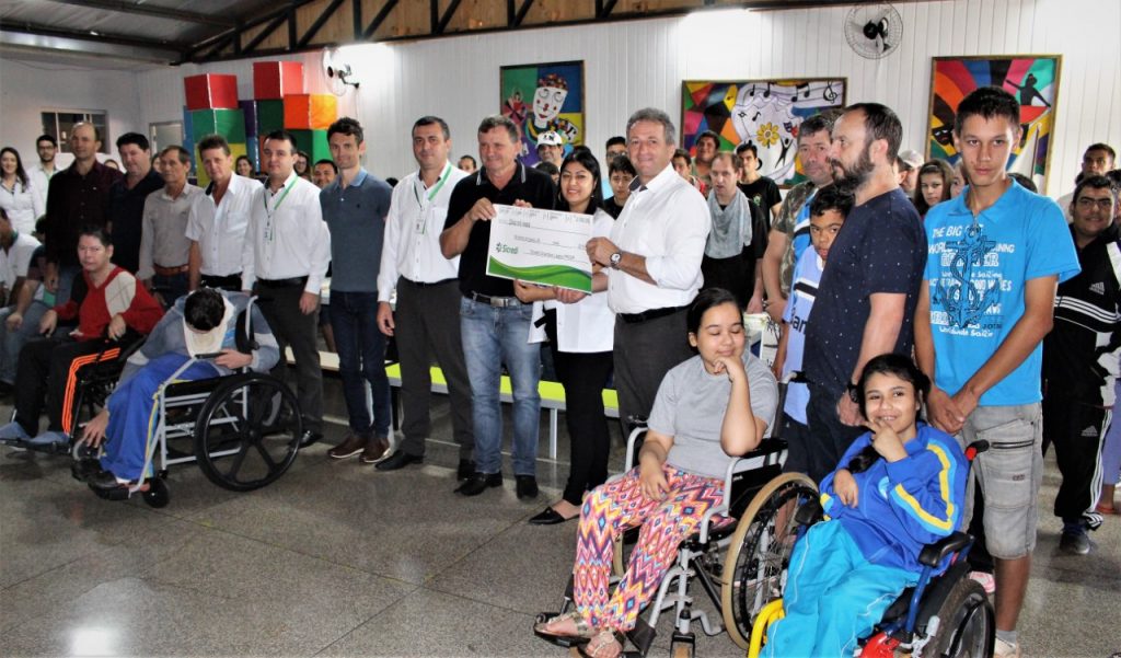 Thumbnail Sicredi Repassa R 2 Mil Para A Manutenção Das Atuividades Da Apae De Rbi - Jornal Expoente Do Iguaçu