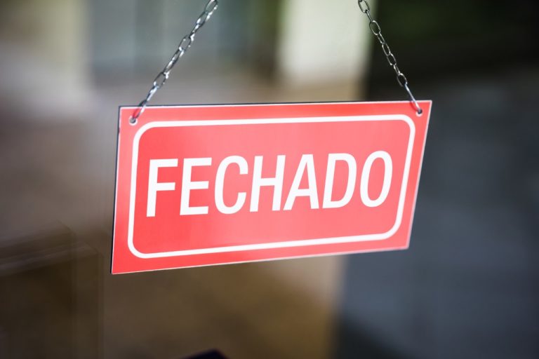 COVID-19: 700 mil empresas brasileiras já fecharam, Quedas vai na contra-mão destes dados