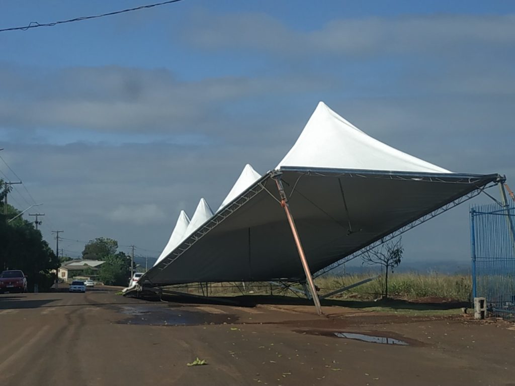 3 1 - Jornal Expoente Do Iguaçu