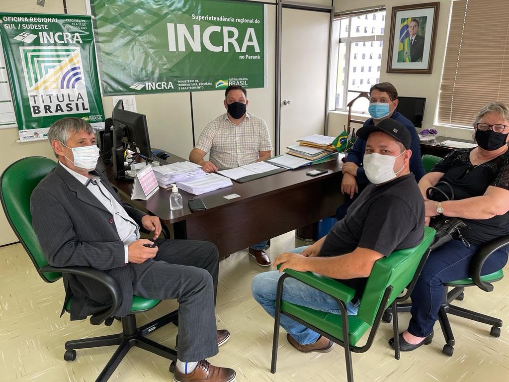 Reuniao No Incra - Jornal Expoente Do Iguaçu